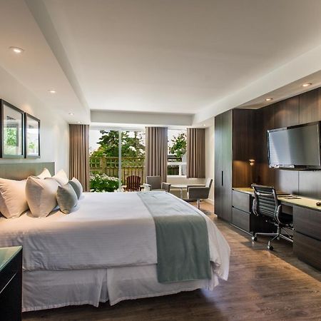 Hotel Taboo Muskoka Gravenhurst Esterno foto