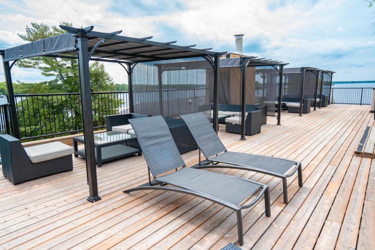 Hotel Taboo Muskoka Gravenhurst Esterno foto
