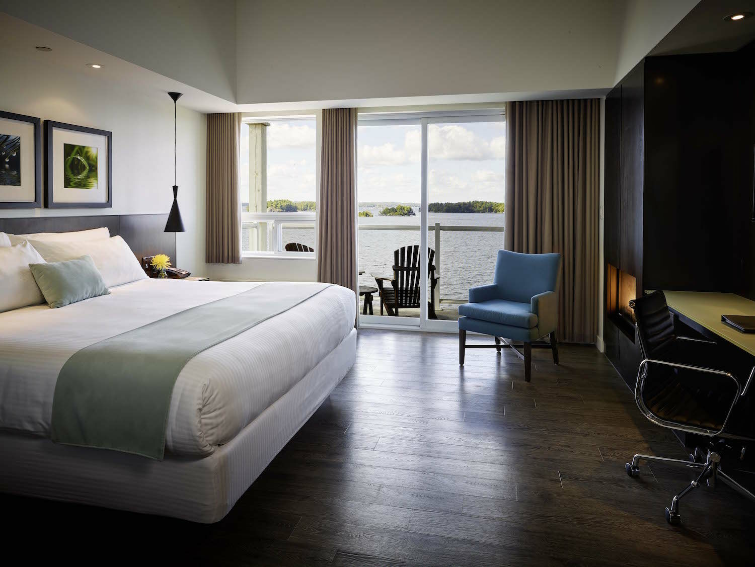 Hotel Taboo Muskoka Gravenhurst Esterno foto